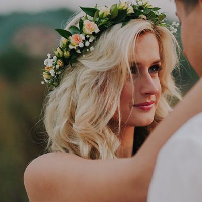 wedding-couple-on-the-nature-Q4C3FX5.jpg wedding-couple-on-the-nature-Q4C3FX5.jpg